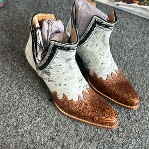 Myra Georgina Hair On Booties - Size 10